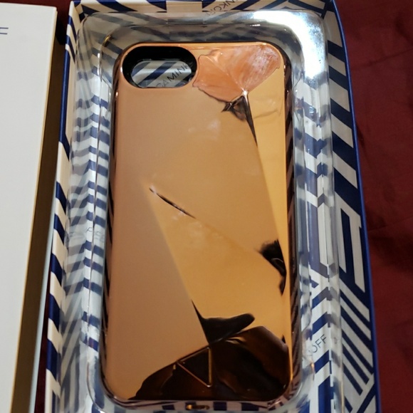 Phone case - Picture 3 of 4